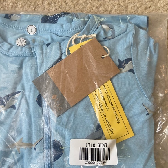 NIB Kyte Baby Zippered Romper Pajamas - Stream Sharks - Picture 5 of 6